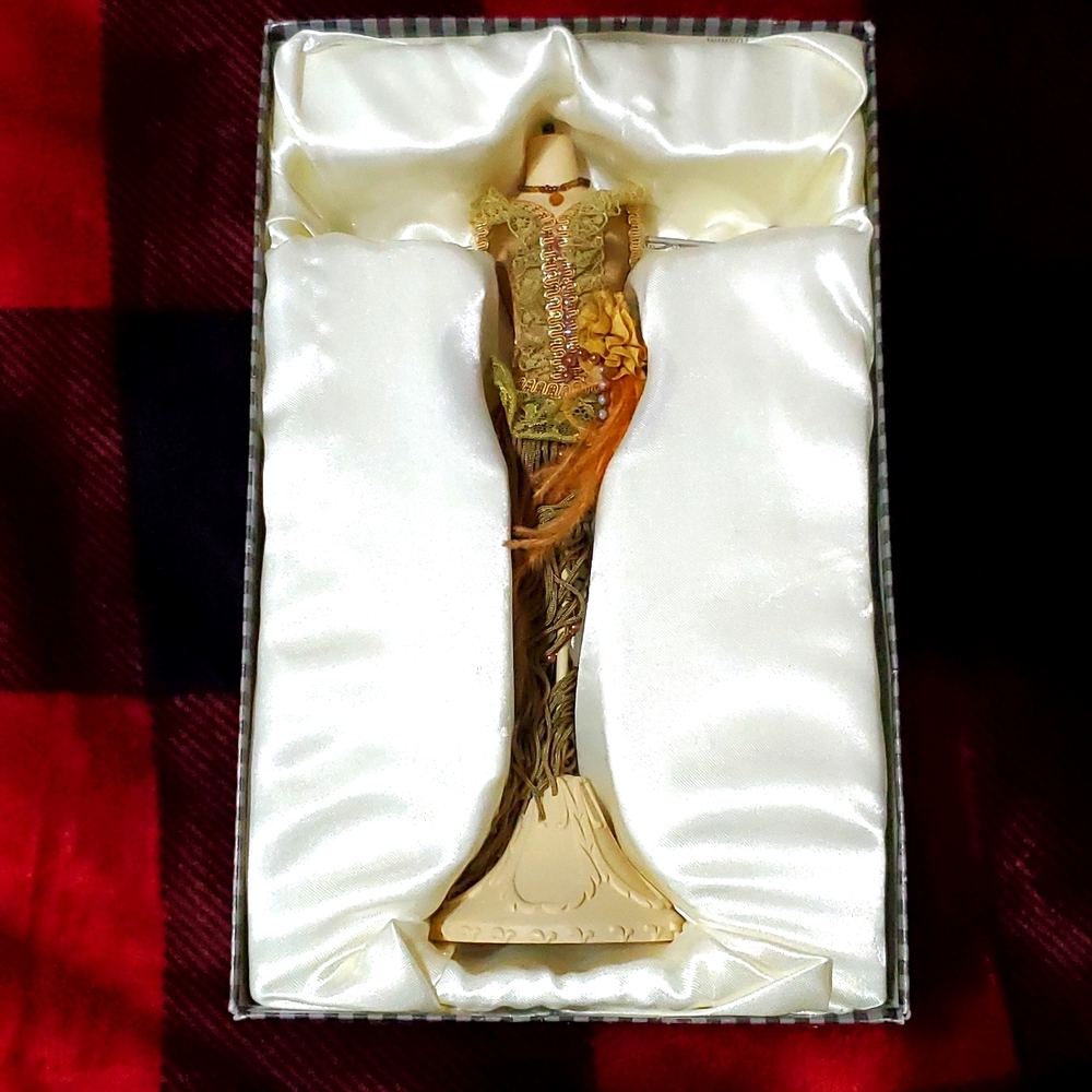 Jewelry Holder
